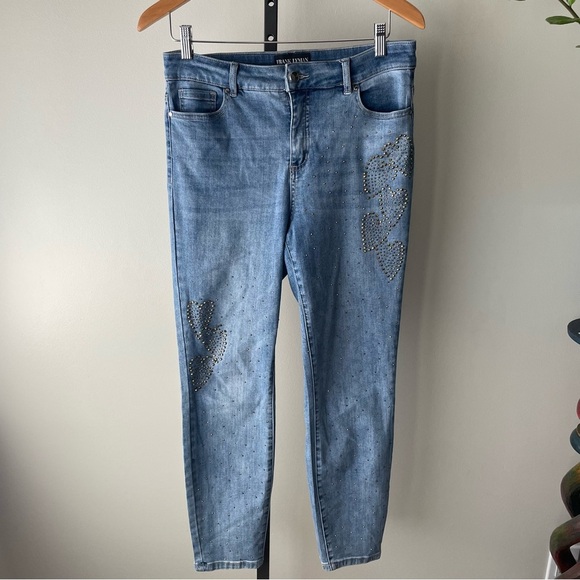 Frank Lyman Rhinestone Heart Embellished Jewelled Denim Jeans Size Medium - Picture 1 of 8